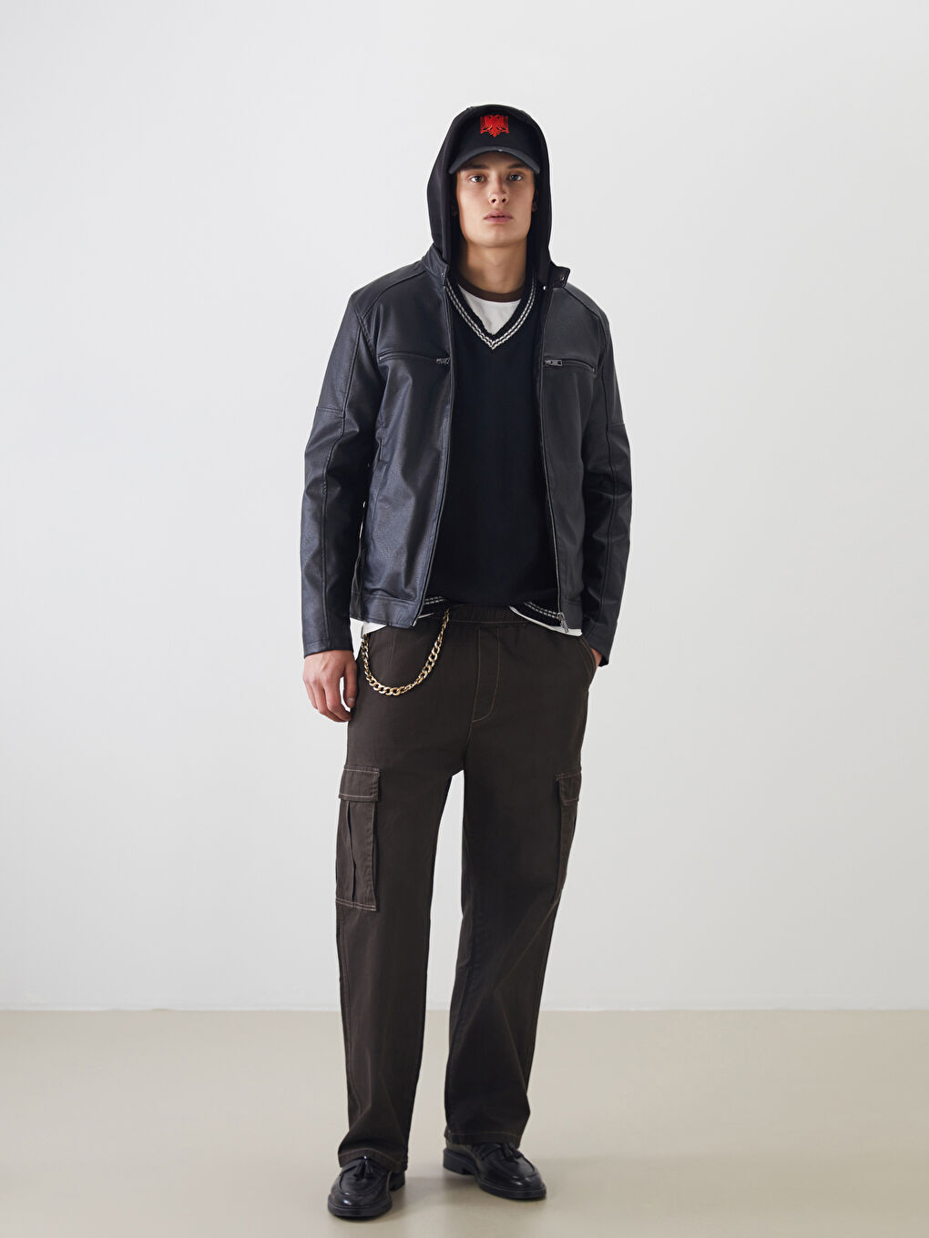 Siyah Slim Fit Kapüşonlu Erkek Deri Görünümlü Ceket-1