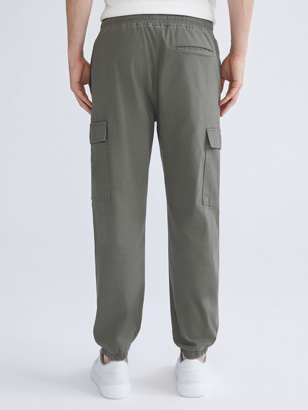 Standard Fit Twill Men's Cargo Trousers-6