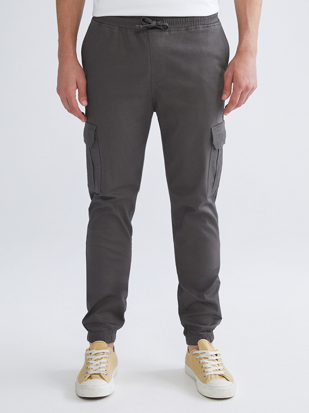 Antrasit Standart Kalıp Gabardin Erkek Kargo Pantolon-1