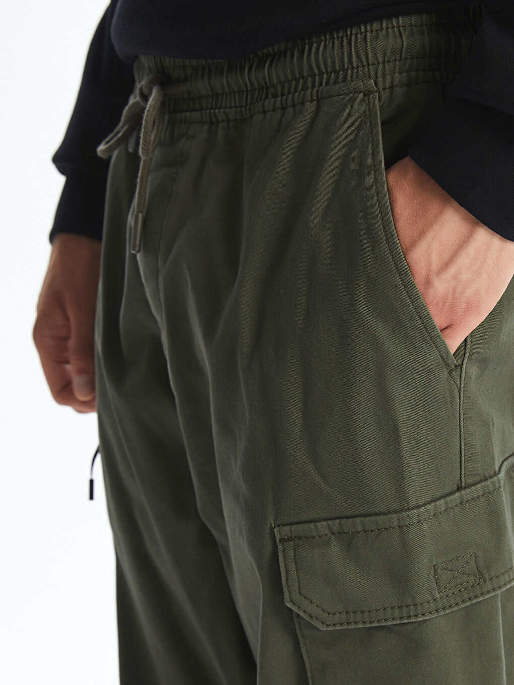 Standard Fit Men's Cargo Trousers-2