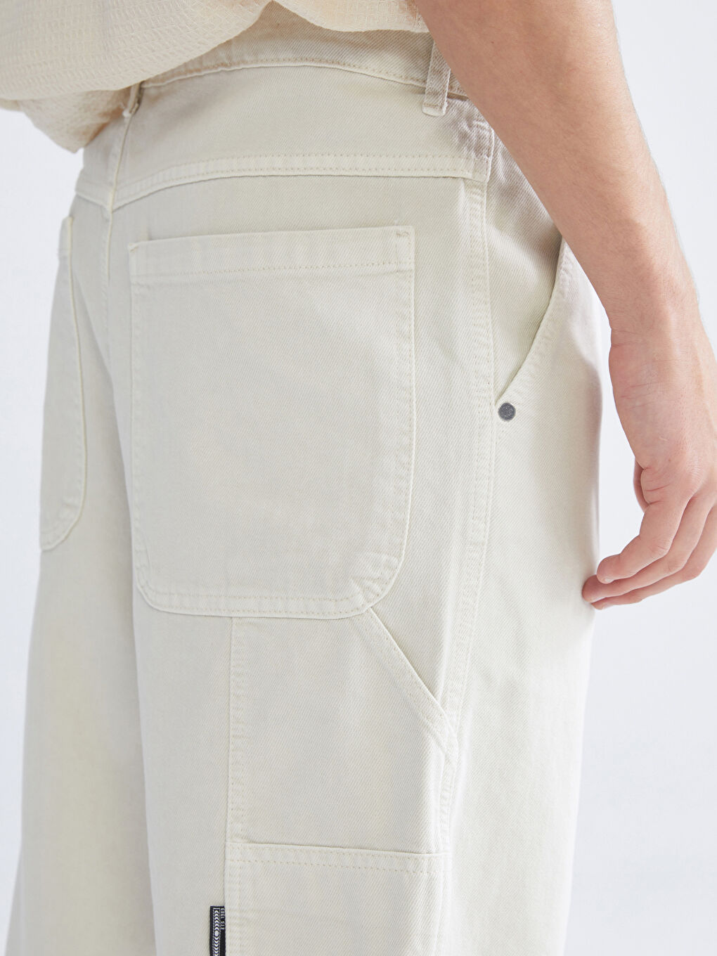 Gri Rahat Kalıp Kanvas Erkek Pantolon-2