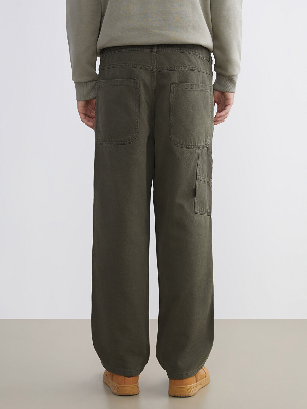 Haki Rahat Kalıp Kanvas Erkek Pantolon-3