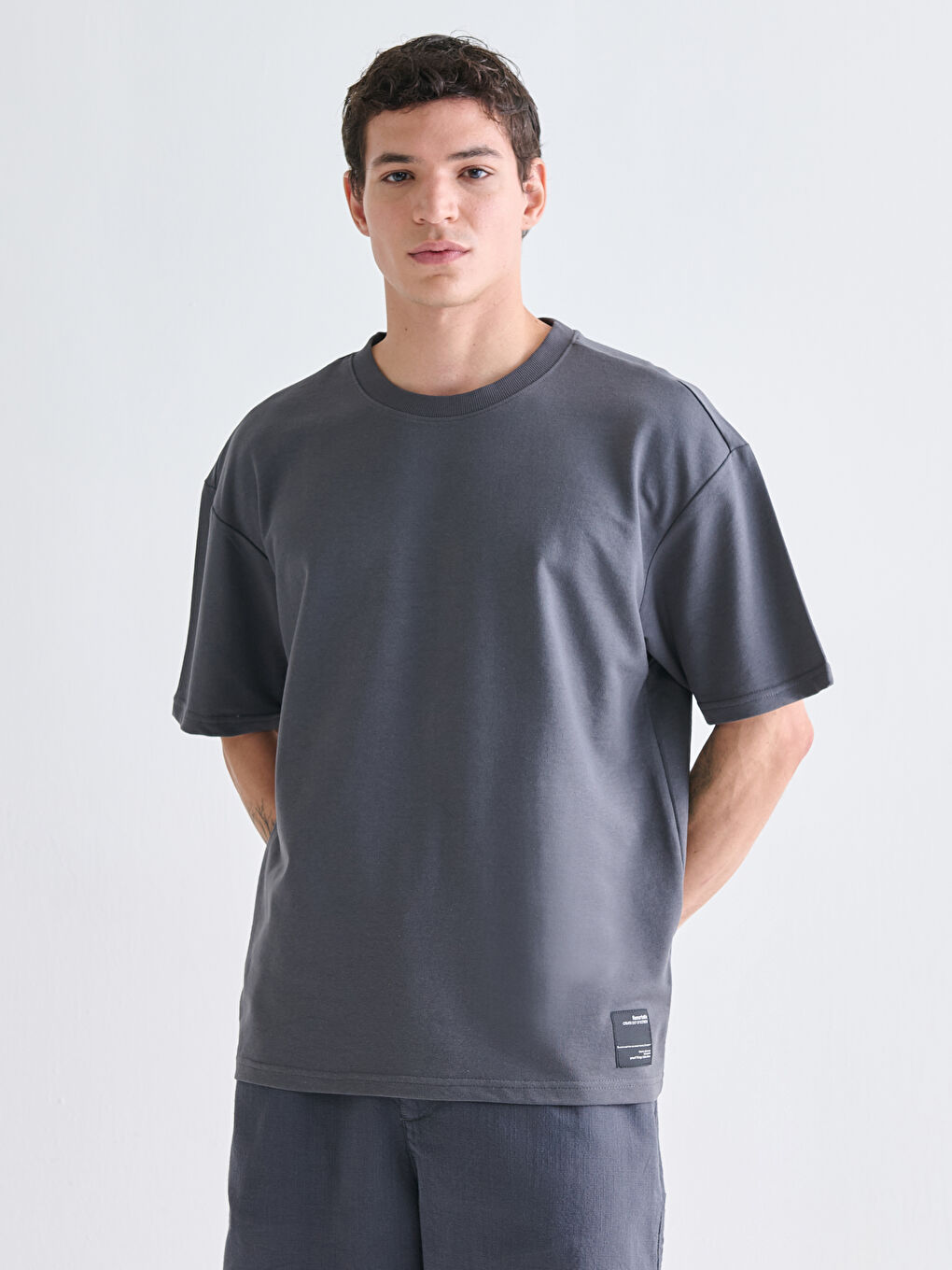 Crew Neck Short Sleeve Men's Sweatshirt-1
