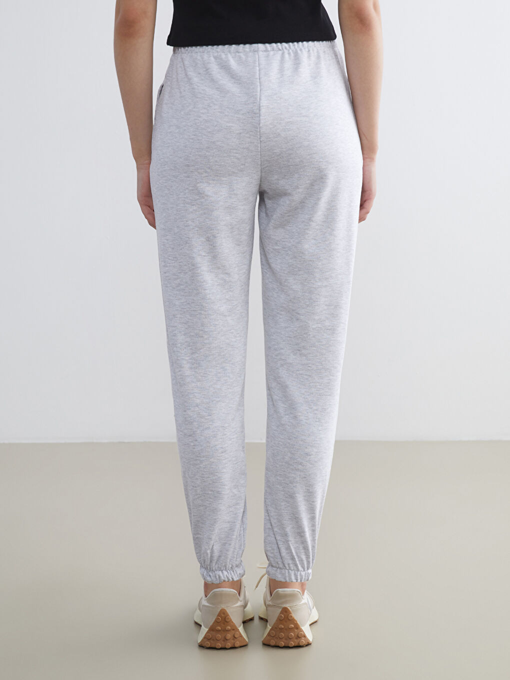 LCW Vision Elasticated Waist Women's Jogger Sweatpants -W52549Z8-LAL