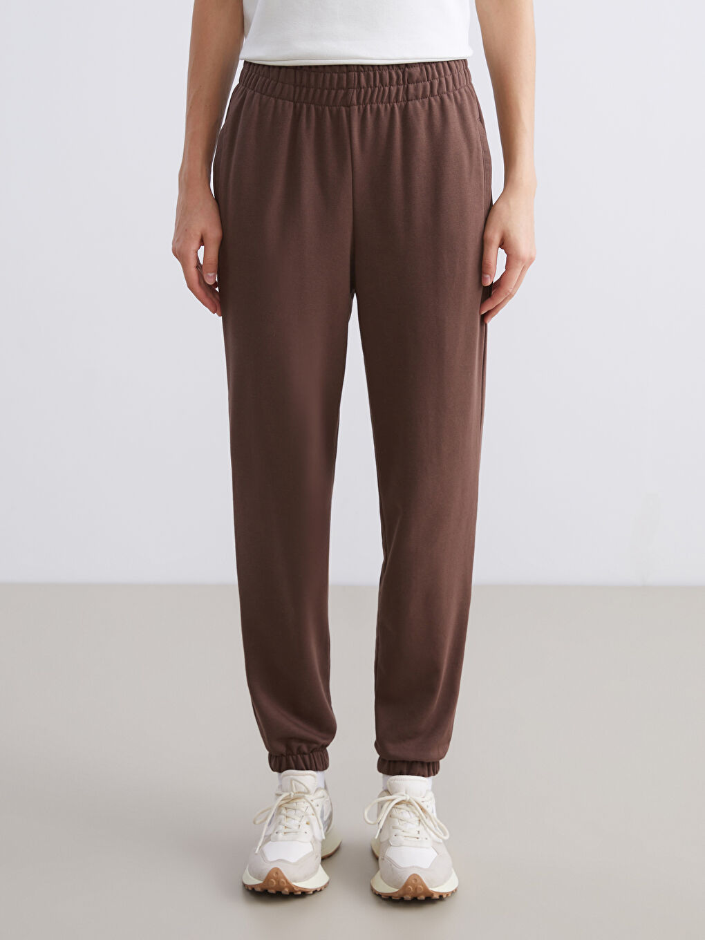 LCW Vision Elasticated Waist Women's Jogger Sweatpants -W52549Z8-R3C