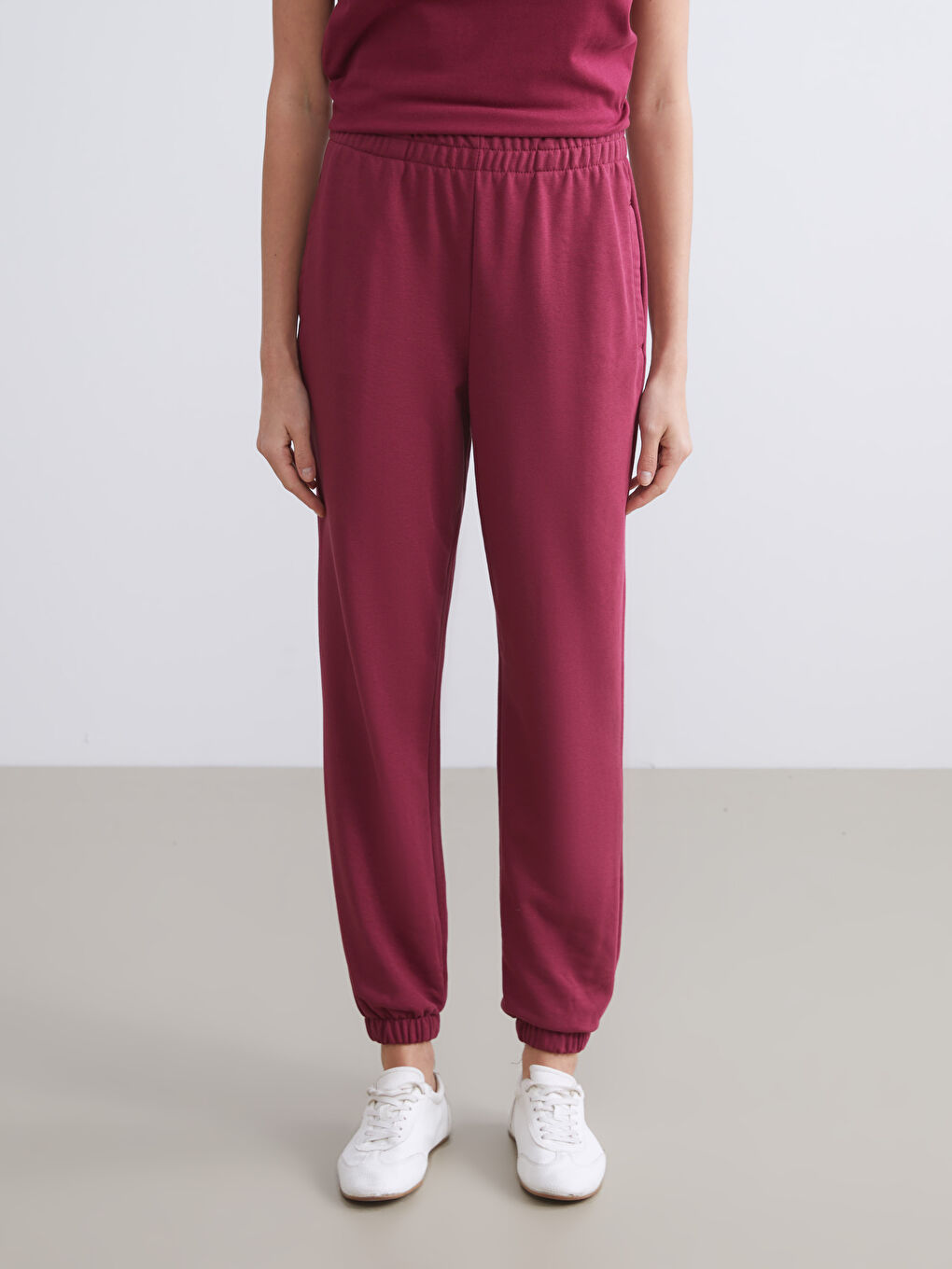 Elasticated Waist Women's Jogger Sweatpants-3