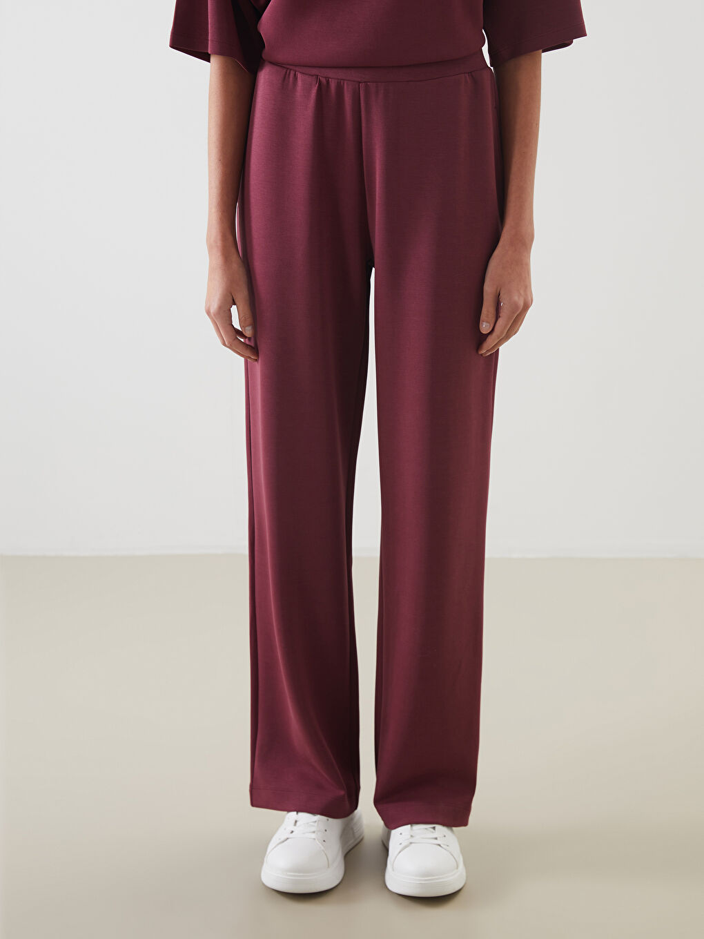 LCW Vision Women's Sweatpants with Elasticated Waist and Modal Blend -W52555Z8-HJC
