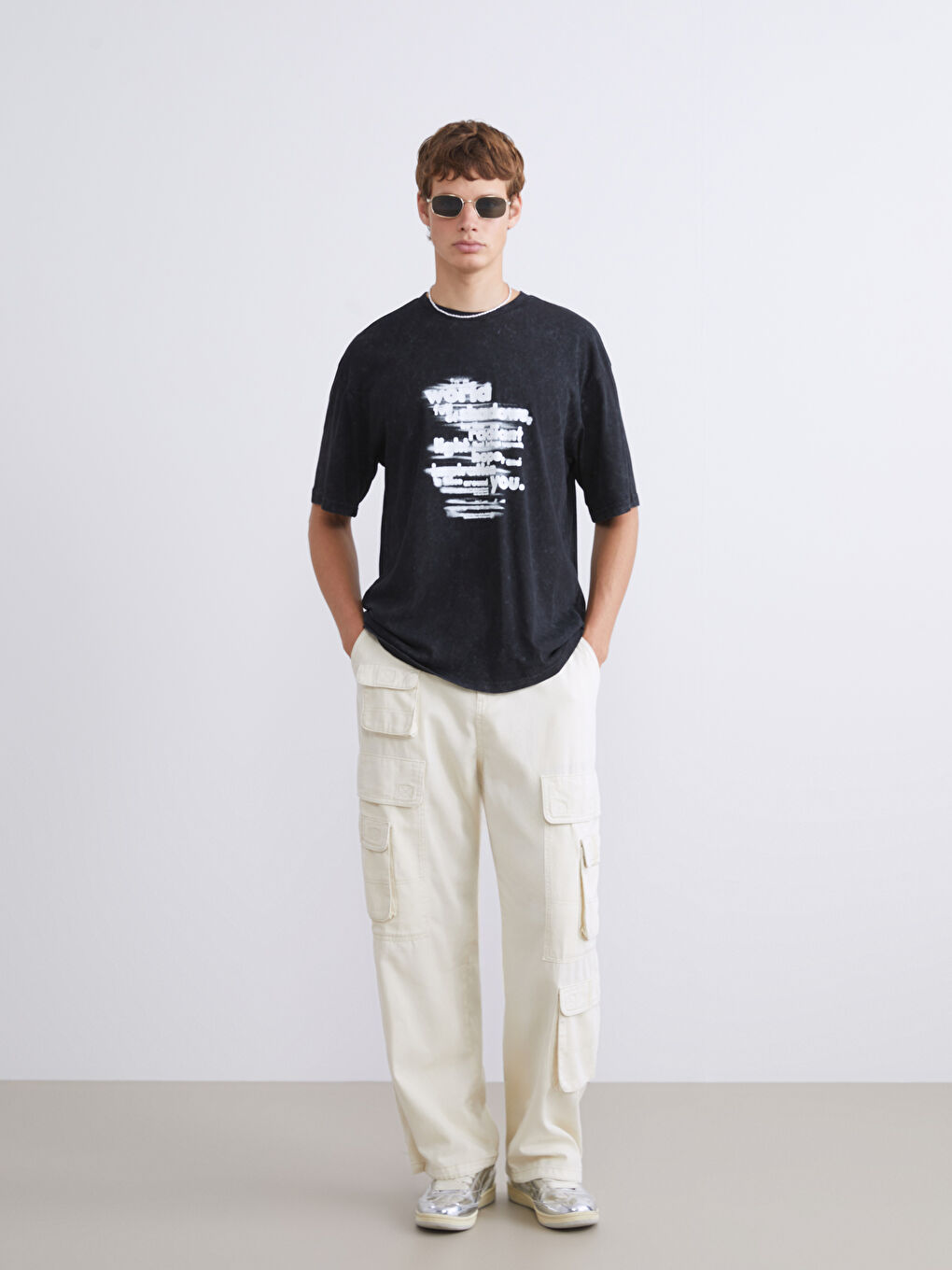 Siyah Bisiklet Yaka Baskılı Penye Erkek Tişört-1