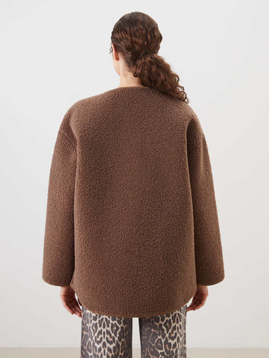 Kahverengi Bisiklet Yaka Kadın Pelüş Mont-4