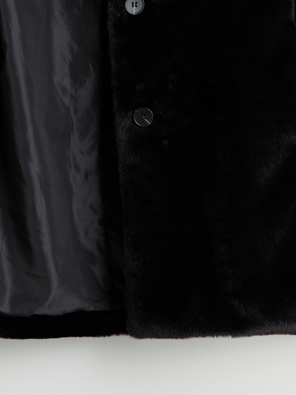 Siyah Ceket Yaka Kadın Kürk Kaban-6