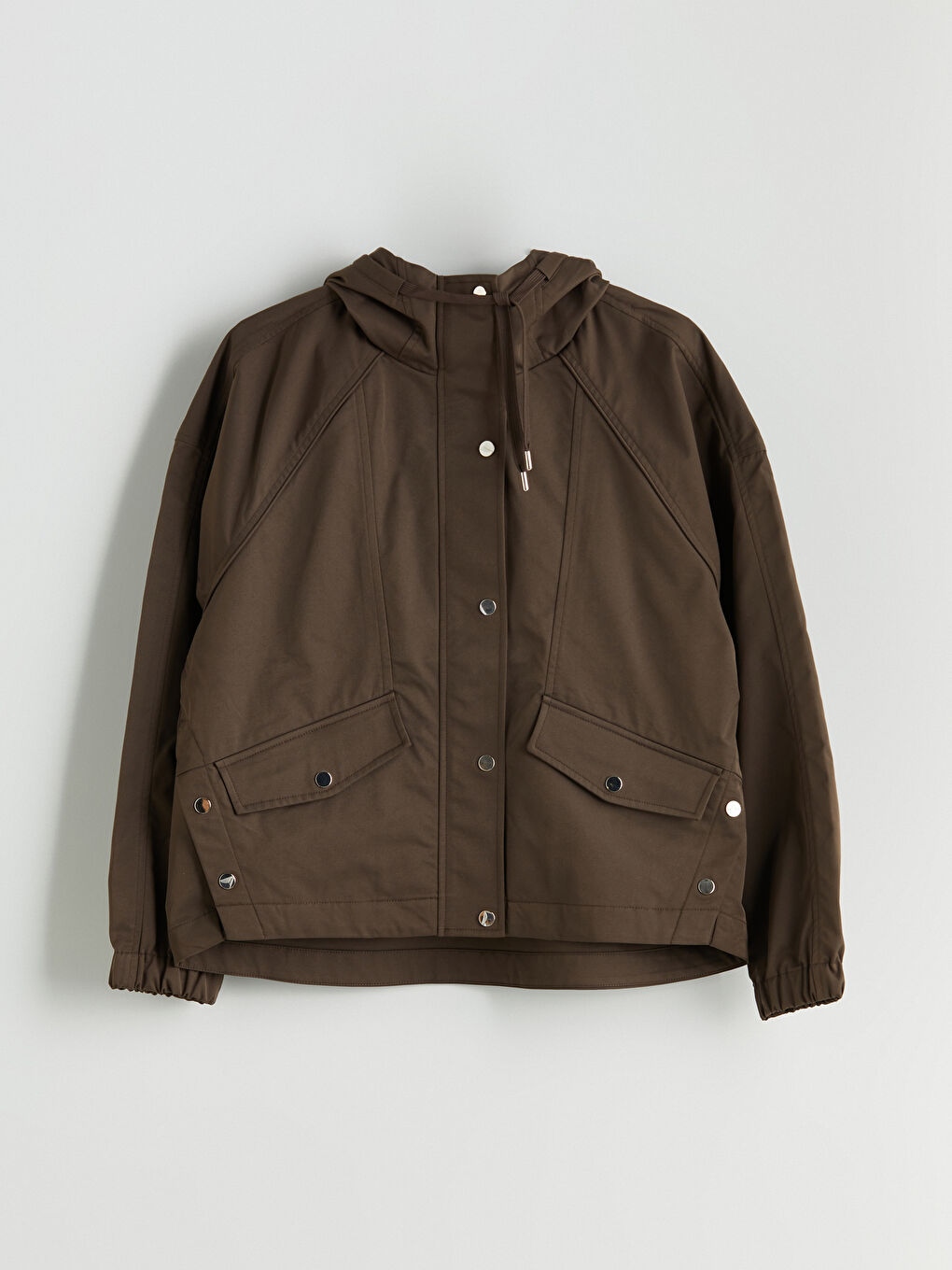 Kahverengi Kapüşonlu Oversize Kadın Yağmurluk-7