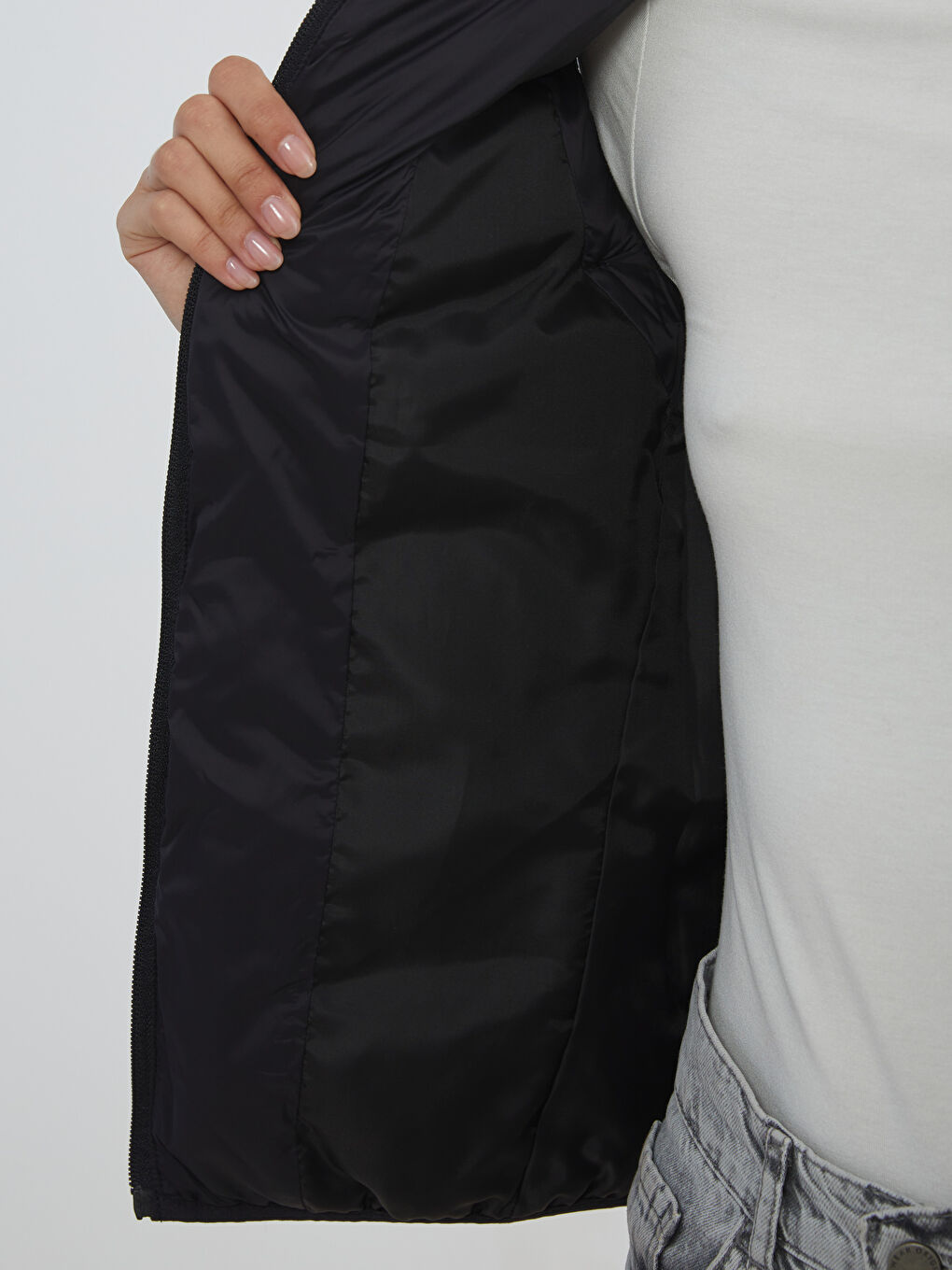 LCW Vision Hooded Women's Puffer Gilet -W52601Z8-CVL
