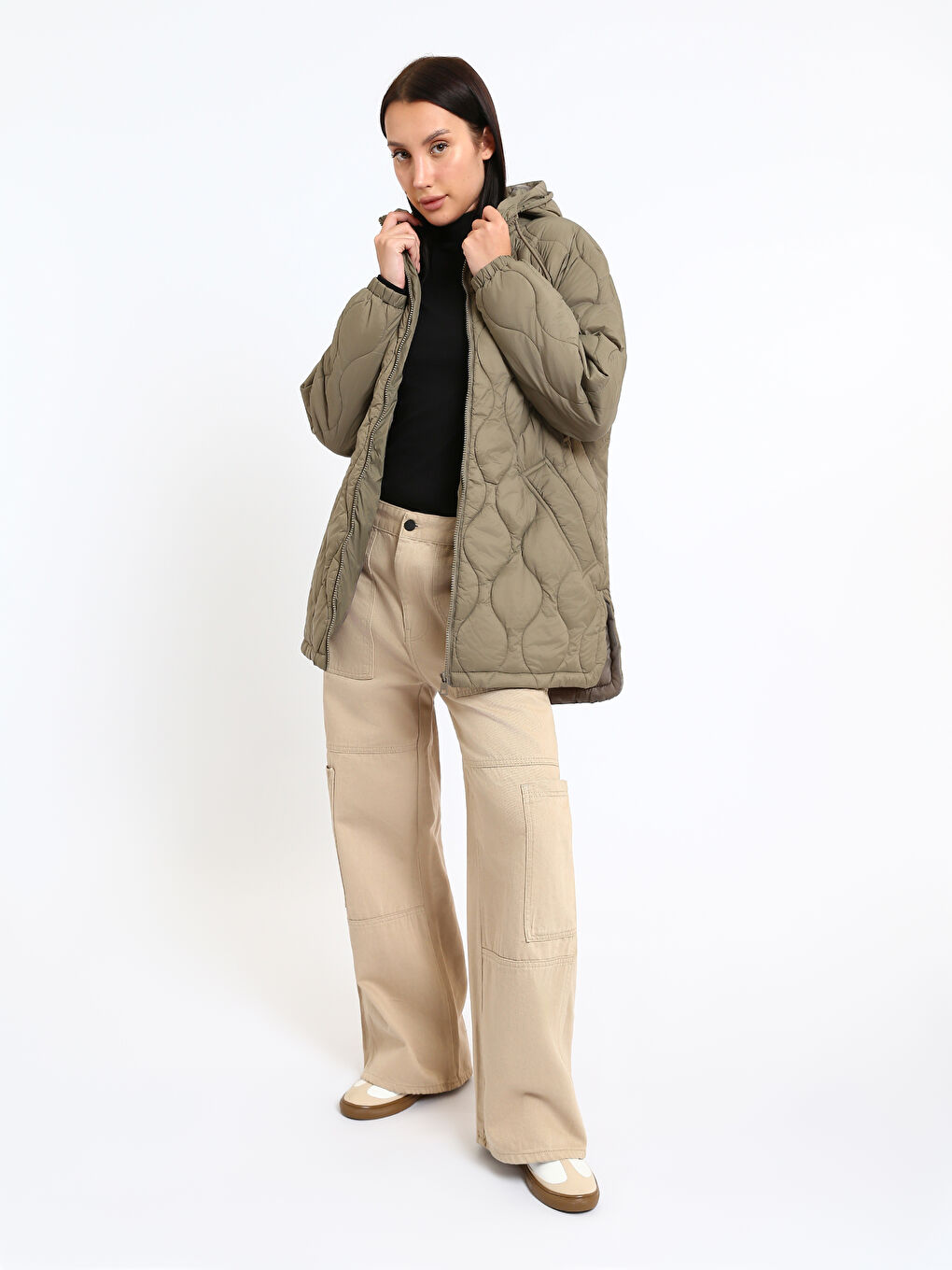 әйелдерге арналған капюшонды қатпарлы пуховик пальто-1
