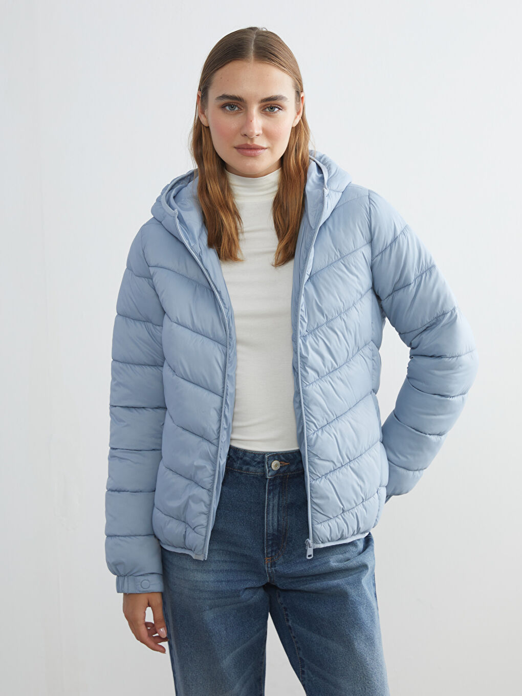 LCW Vision Hooded Women's Puffer Coat -W52642Z8-VZF