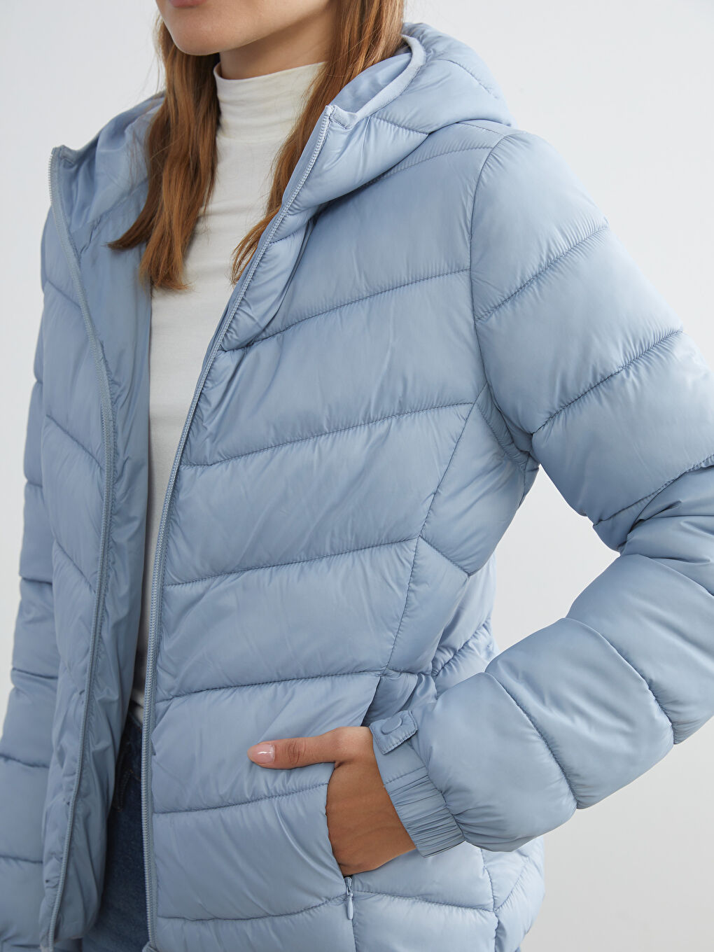 LCW Vision Hooded Women's Puffer Coat -W52642Z8-VZF