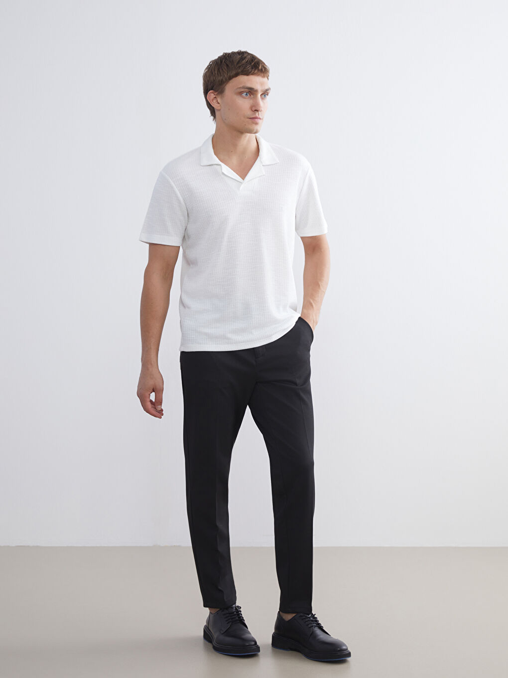 LCWAIKIKI Classic Slim Fit Men's Chino Trousers -W52652Z8-CVL