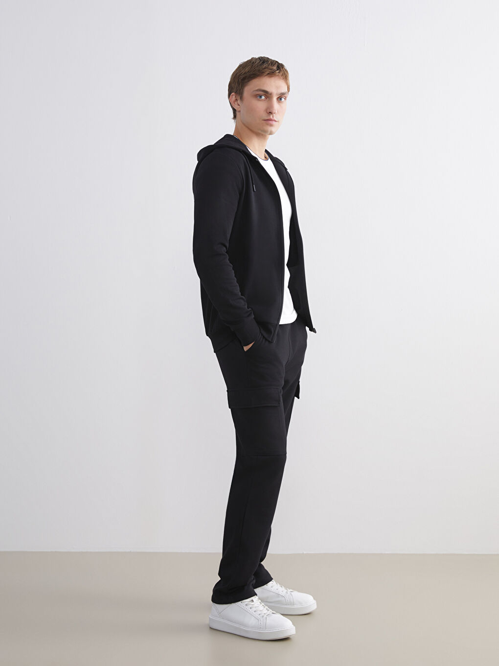 Siyah Standart Kalıp Erkek Eşofman Altı