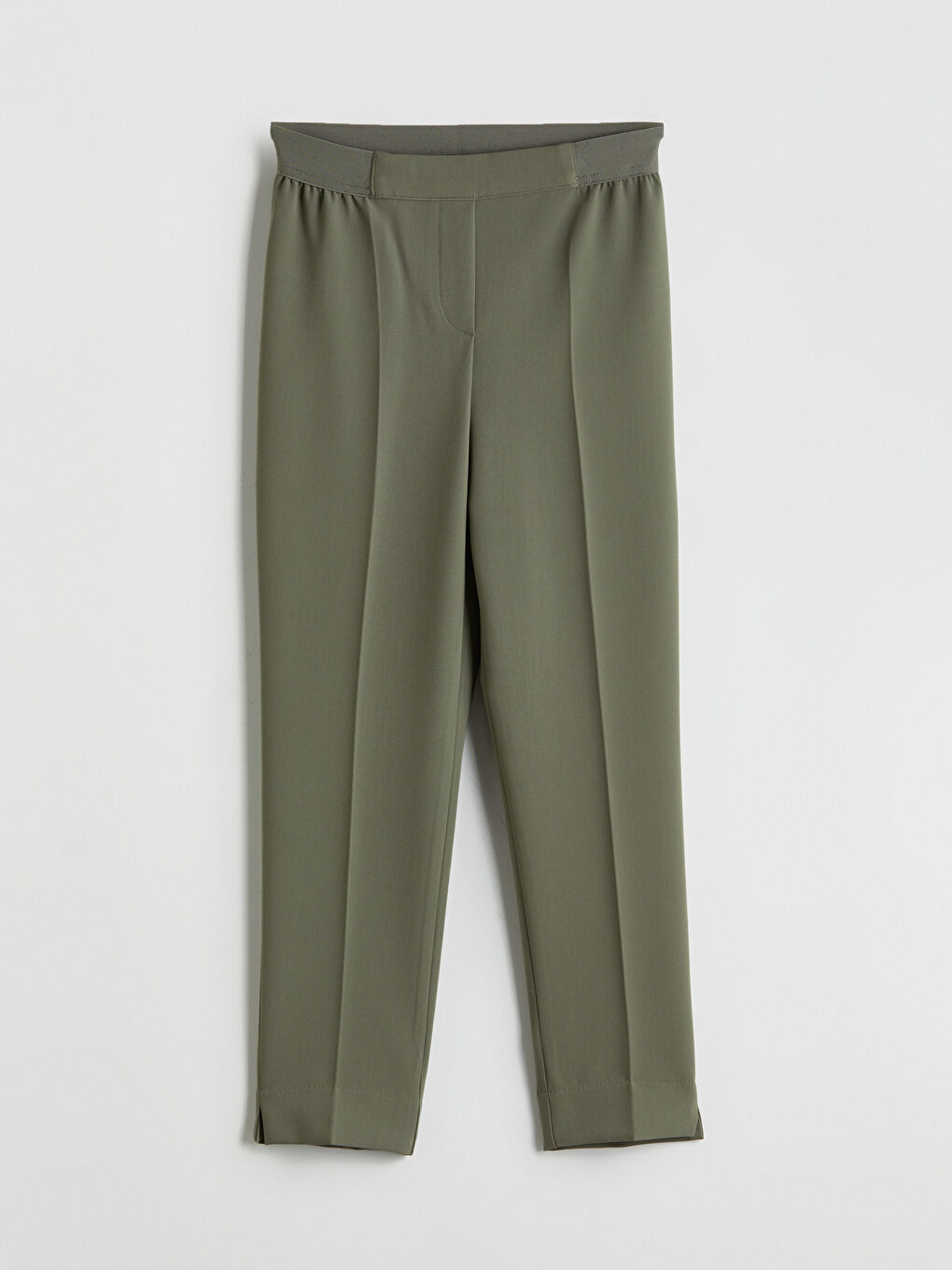LCWAIKIKI Classic Women's Elasticated Waist Cigarette Trousers -W52684Z8-R1E