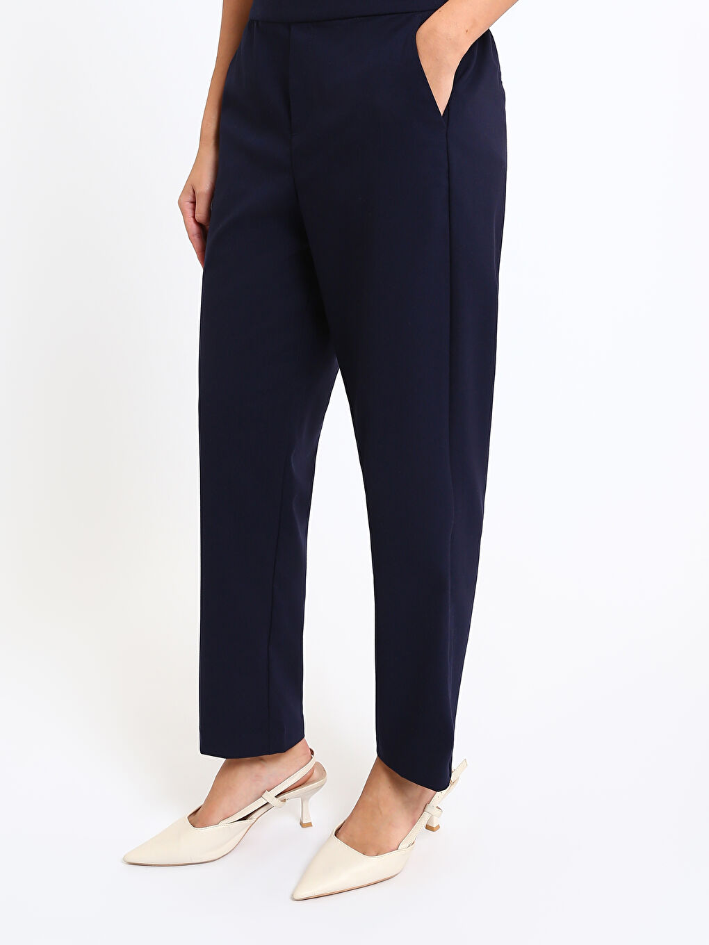 بنطلون نسائي بخصر مطاطي-1