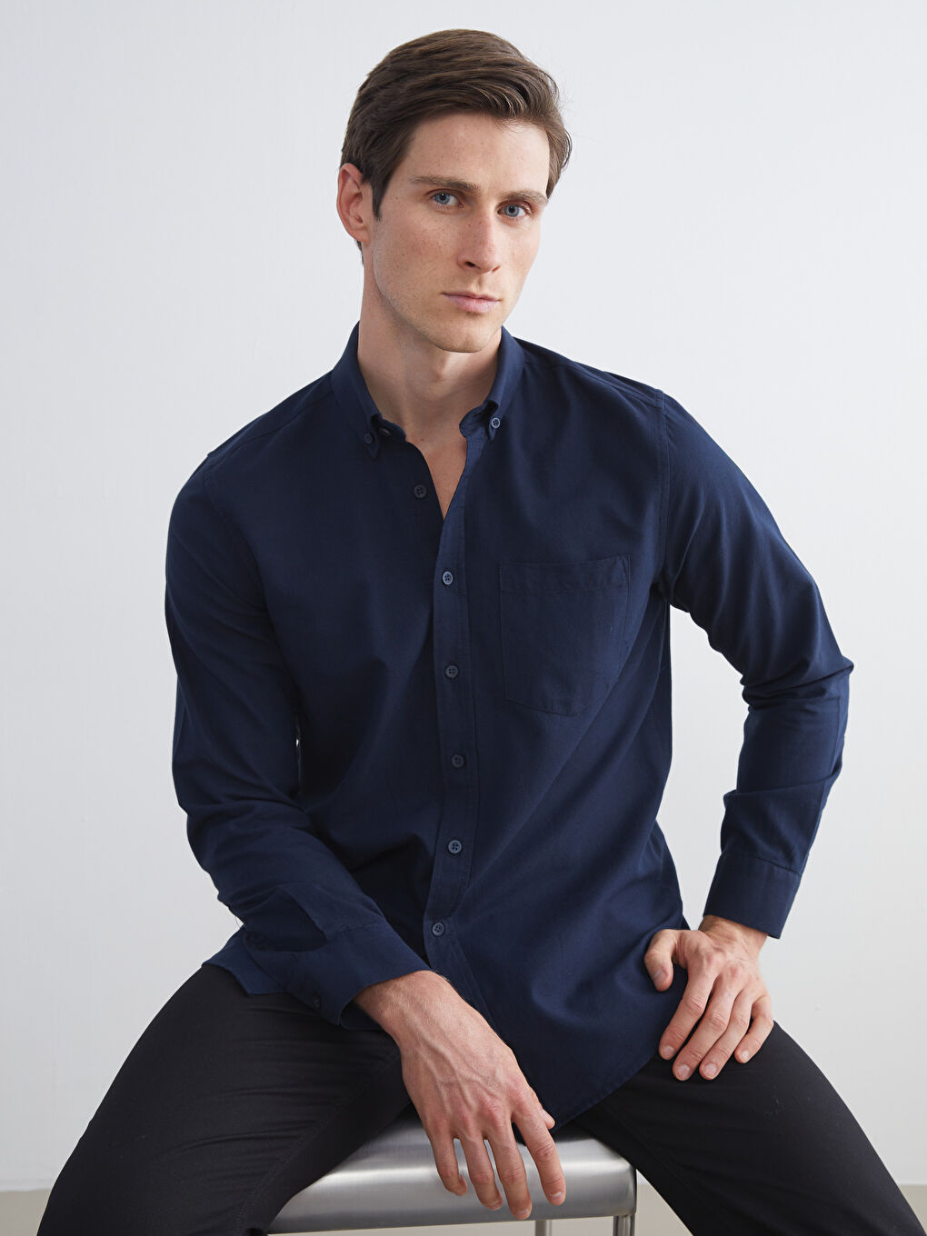 LCWAIKIKI Classic Regular Fit Long Sleeve Oxford Men's Shirt -W52695Z8-UDC