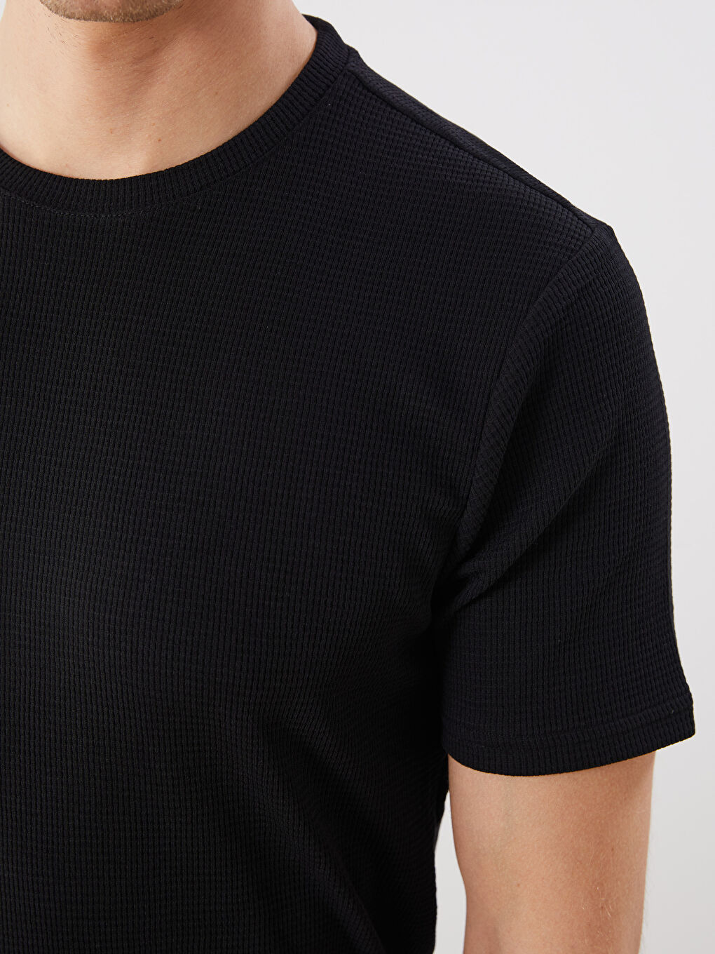 LCWAIKIKI Classic Crew Neck Men's T-Shirt -W52702Z8-CVL