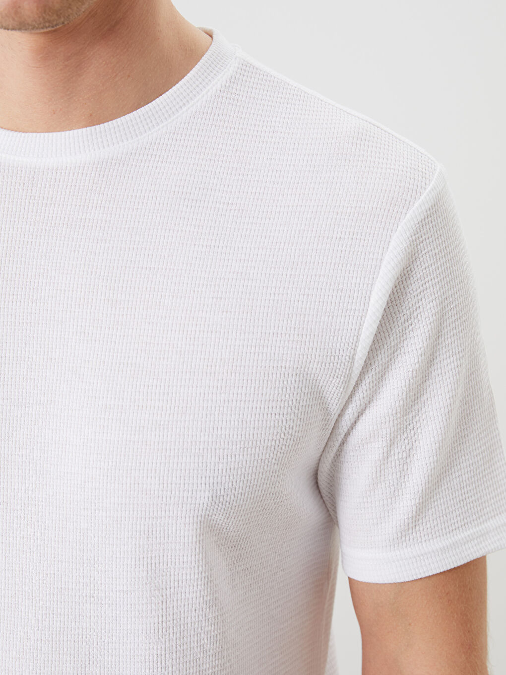 LCWAIKIKI Classic Crew Neck Men's T-Shirt -W52702Z8-Q6K