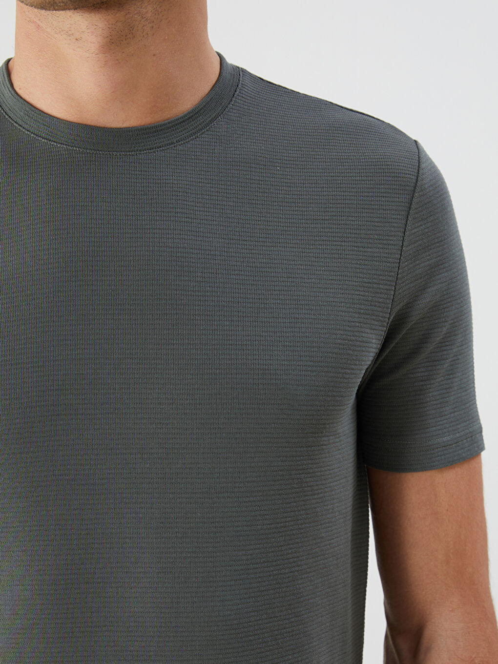 Yeşil Bisiklet Yaka Penye Erkek Tişört-3