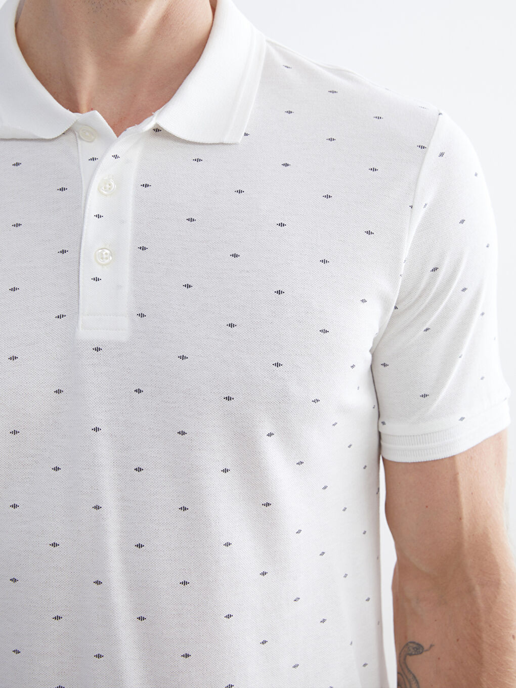 Ekru Büyük Beden Polo Yaka Desenli Pike Erkek Tişört-6