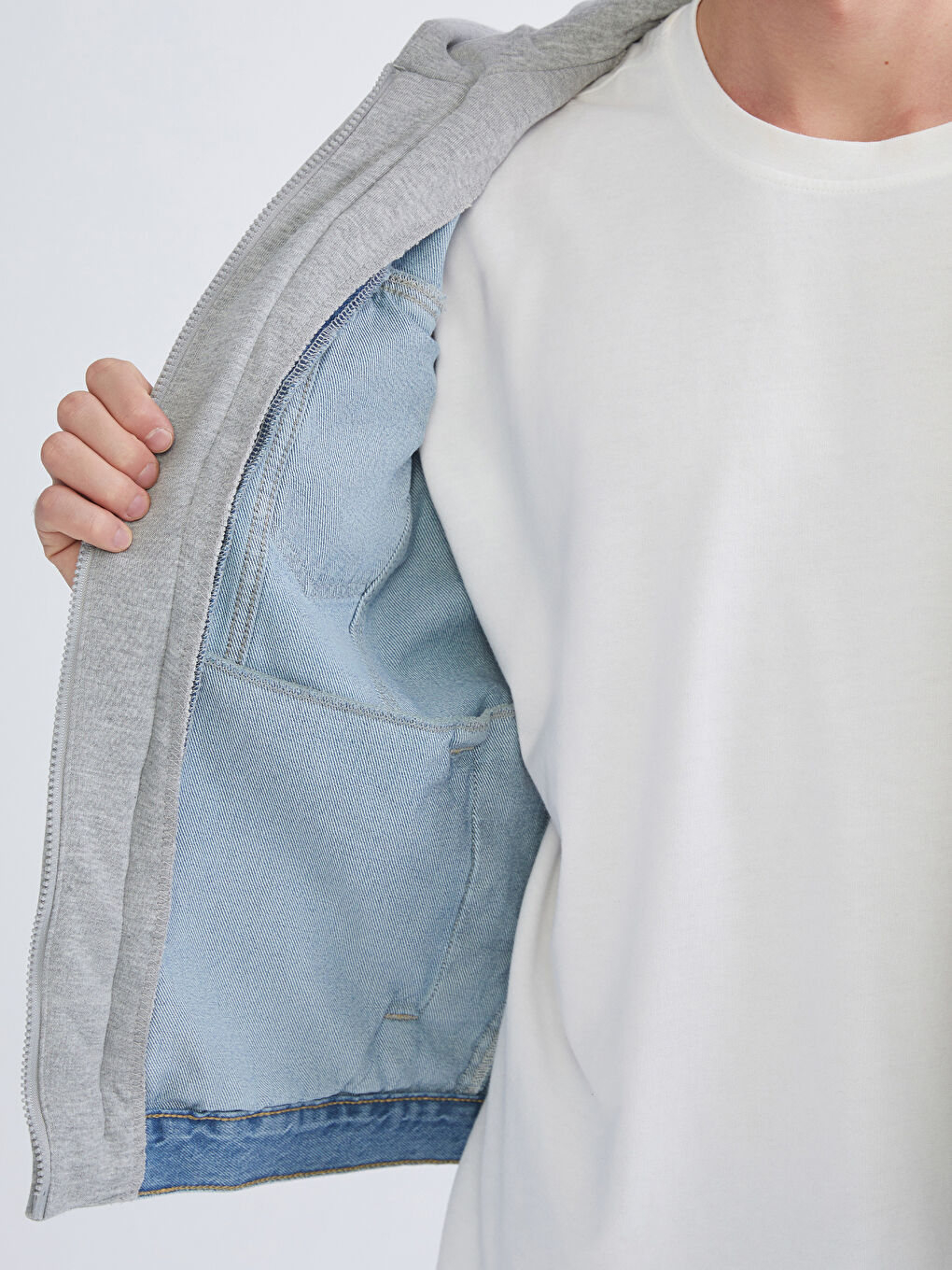 Standard Fit Men's Denim Jacket-3