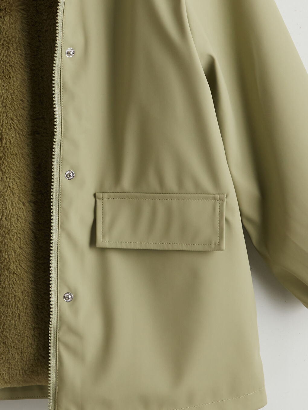 Yeşil Kapüşonlu Kız Çocuk Mont-3