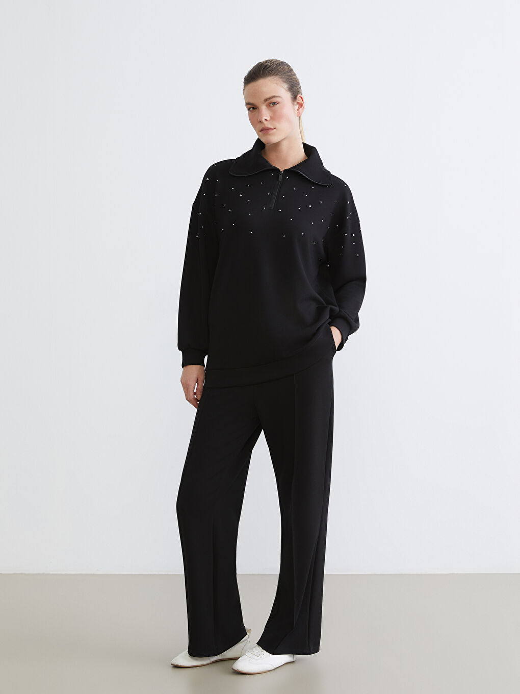 Siyah Beli Lastikli Kadın Eşofman Altı