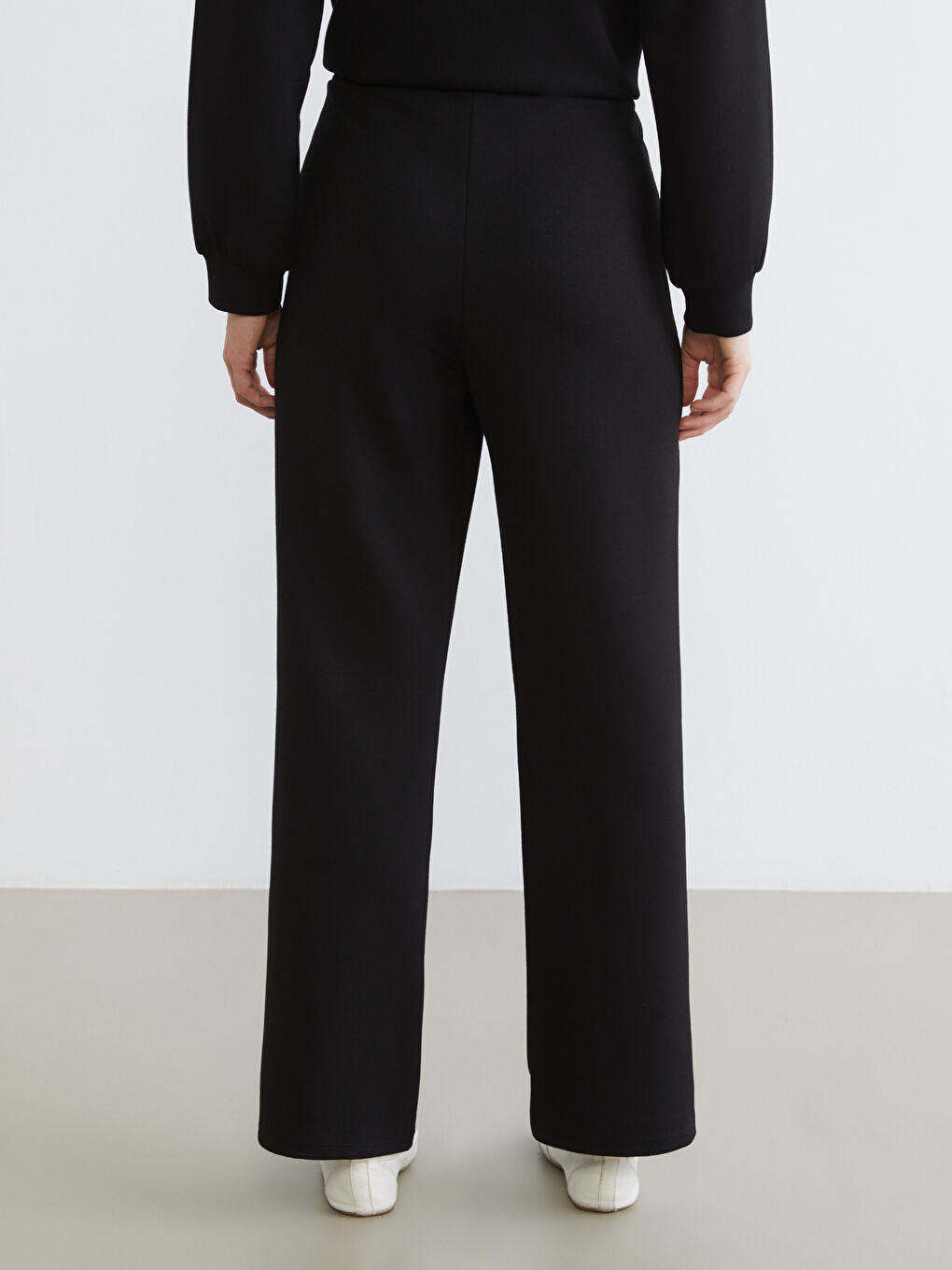 Siyah Beli Lastikli Kadın Eşofman Altı-3