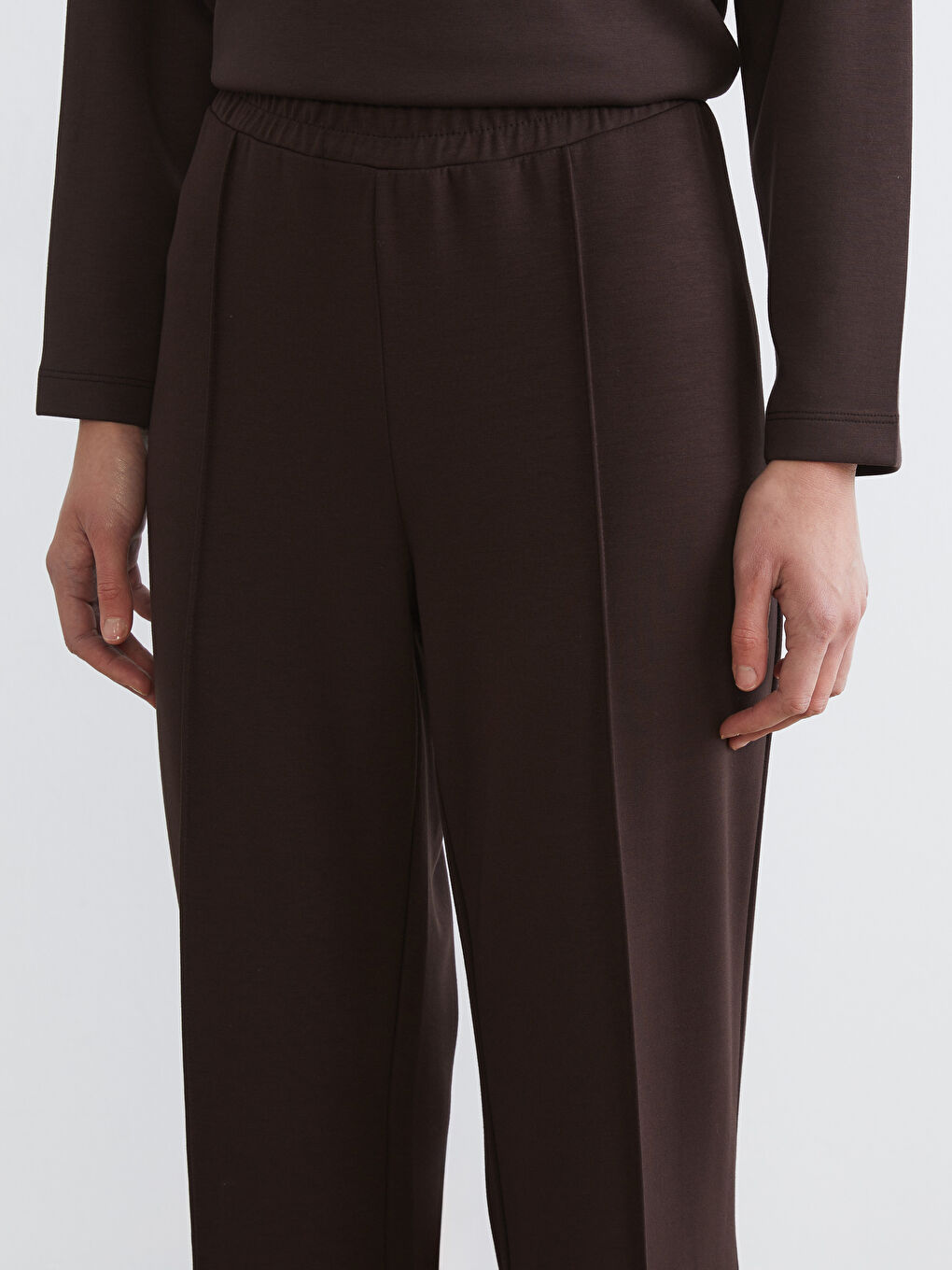 Women's Sweatpants with Elastic Waist-2