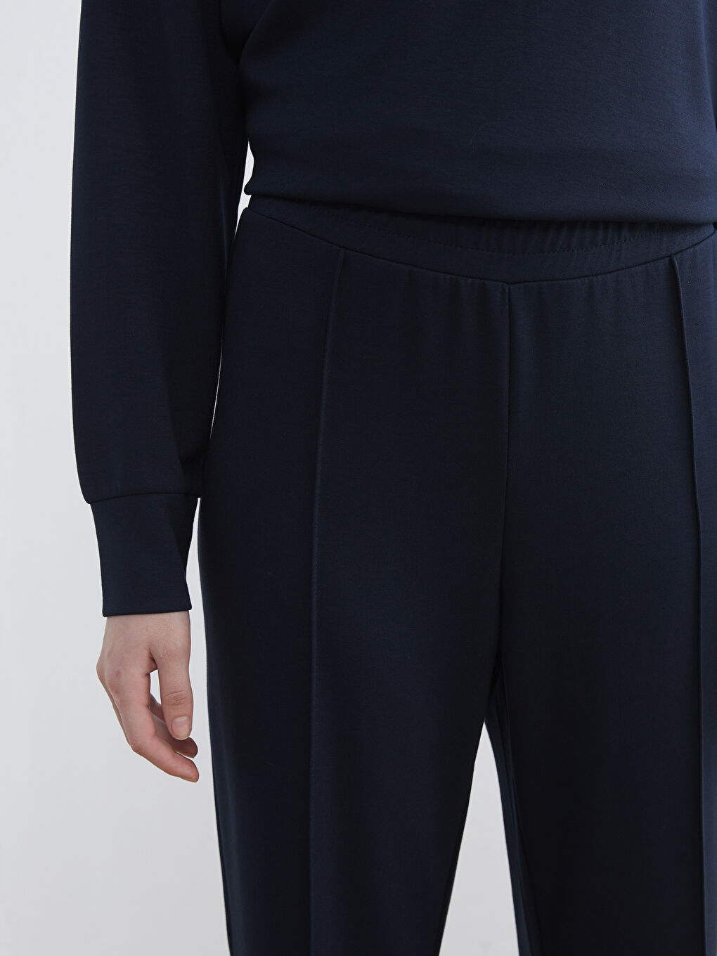 Women's Sweatpants with Elastic Waist-2