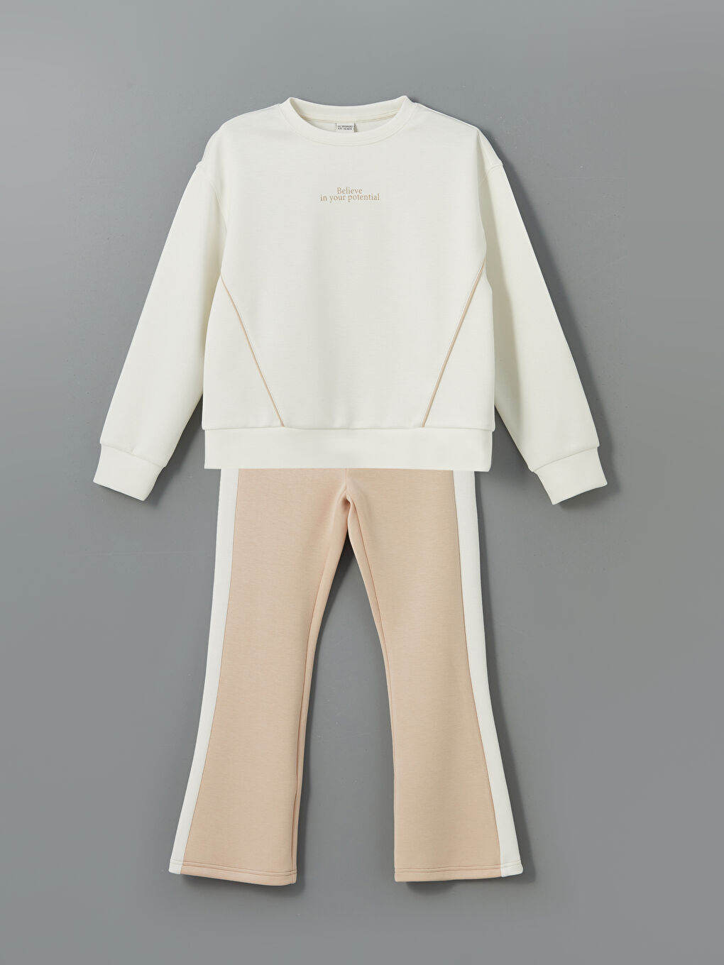 LCW Kids Crew Neck Girls' Sweatshirt and Leggings -W52894Z4-FES