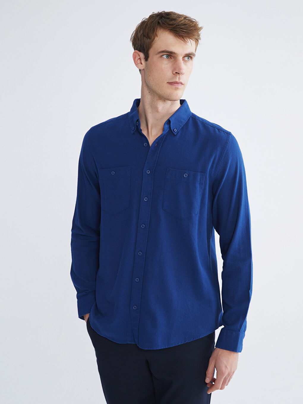 Риза за мъже с дълъг ръкав от габардин, със стандартна кройка