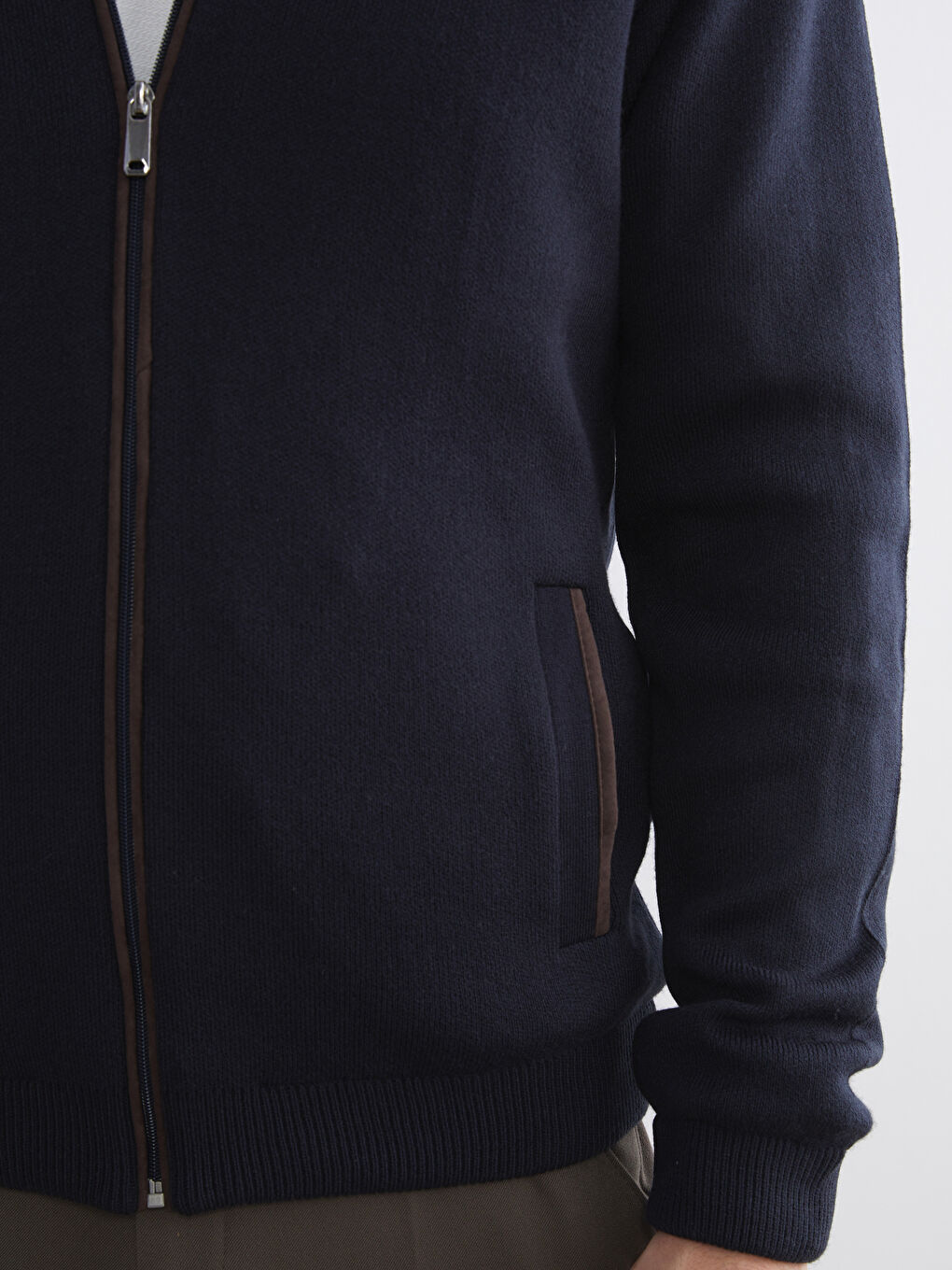 Standard Fit College Collar Men's Knitwear Cardigan-2