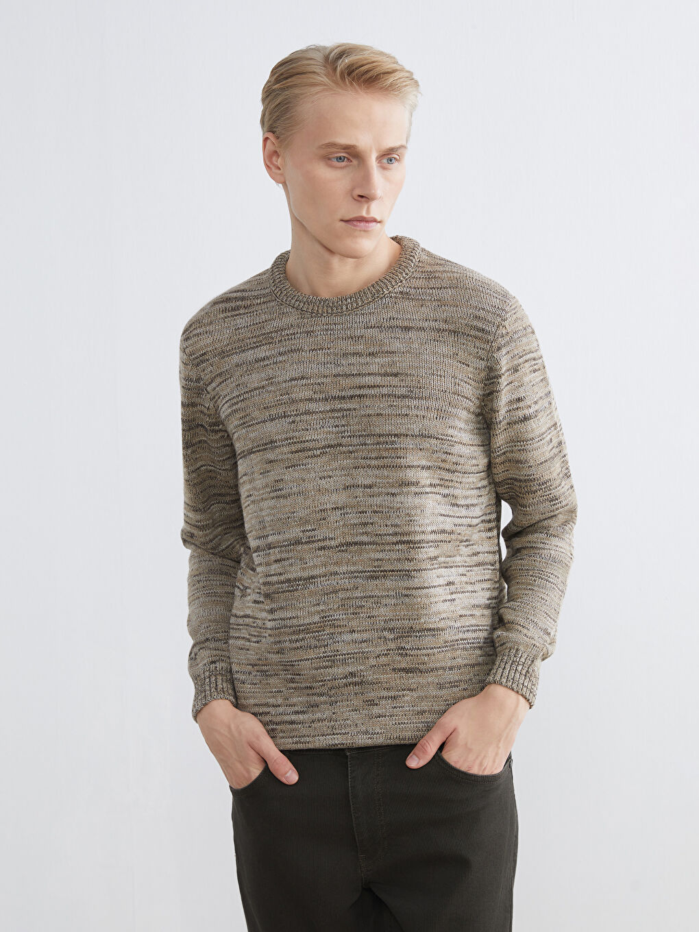 Bej Bisiklet Yaka Desenli Erkek Triko Kazak