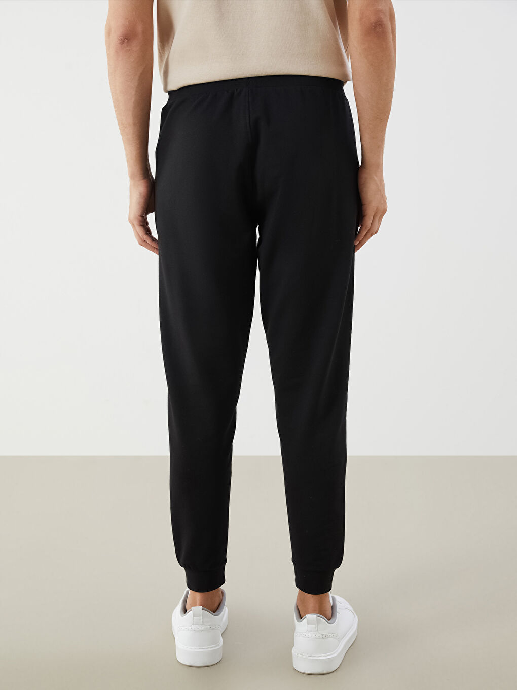 LCWAIKIKI Classic Standard Fit Men's Sweatpants -W53003Z8-CVL