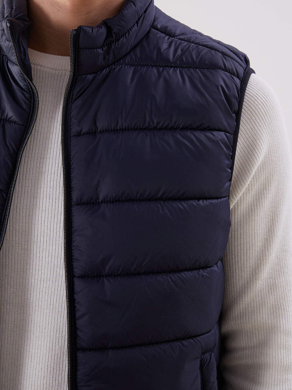 Lacivert Standart Kalıp Dik Yaka Erkek Şişme Yelek-3