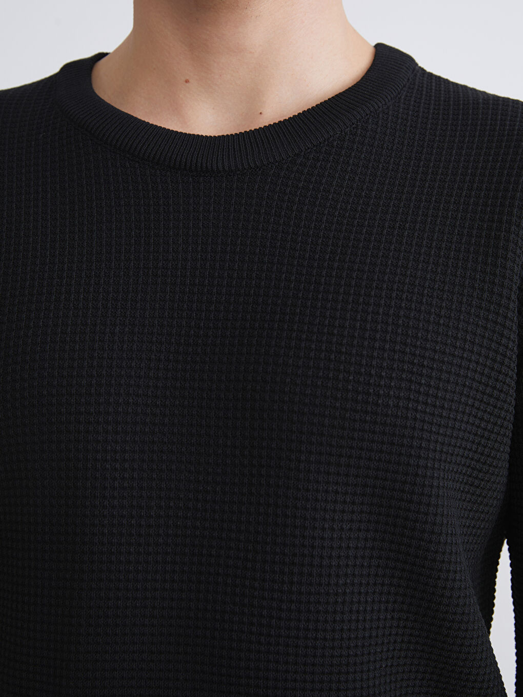 Siyah Bisiklet Yaka Kareli Erkek Triko Kazak-2