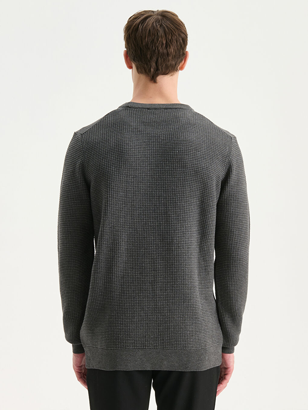 سترة تريكو رجال بكول مدور مربعة-3