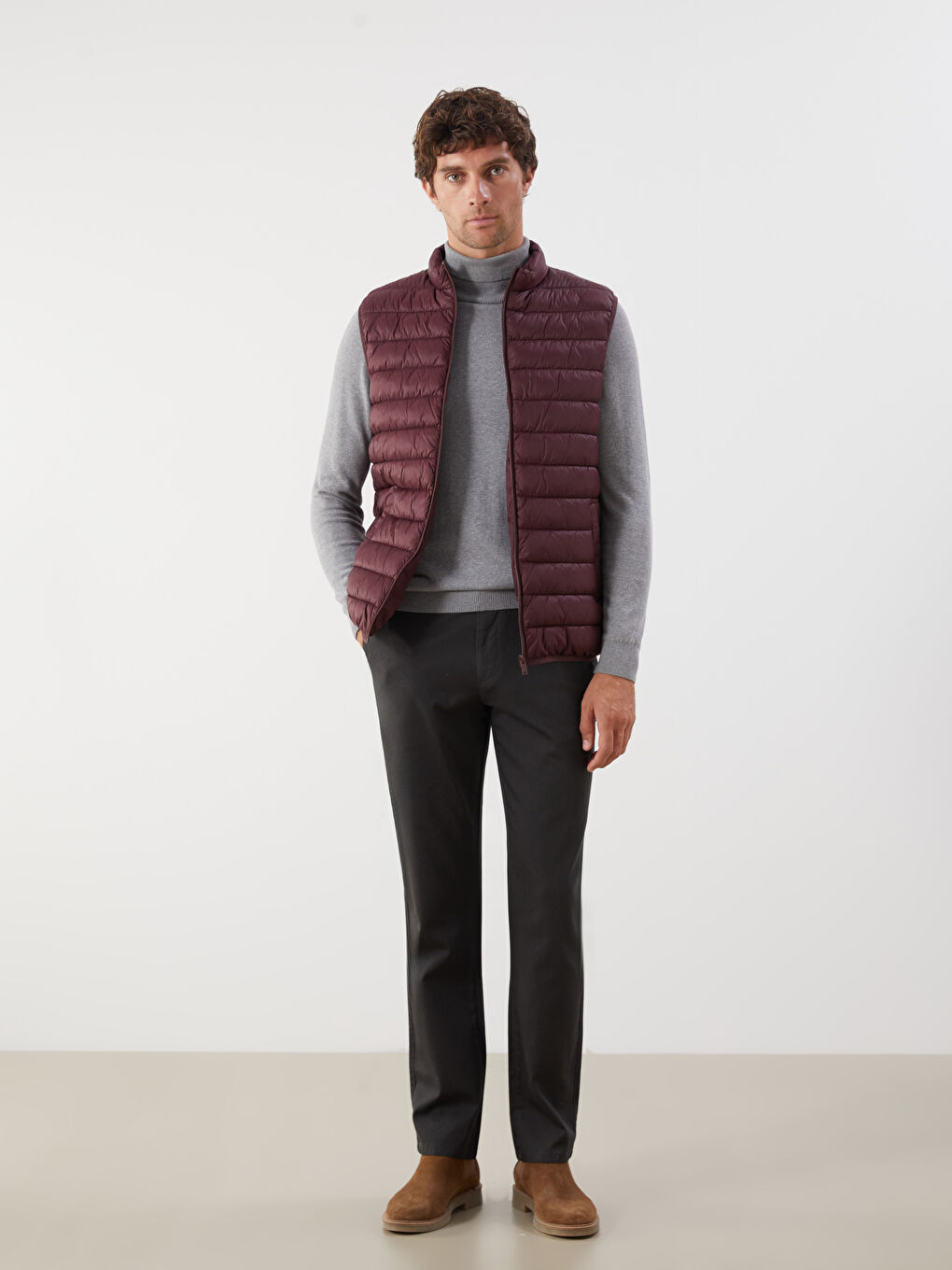 Standard Fit Funnel Neck Men's Puffer Gilet-1