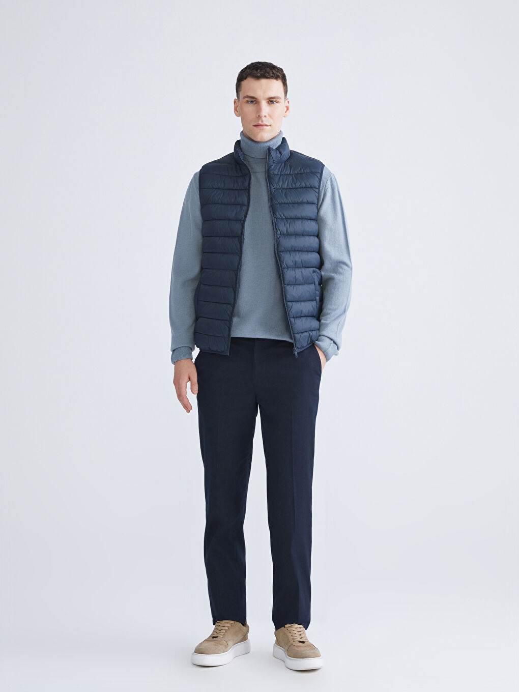 Standard Fit Funnel Neck Men's Puffer Gilet-1