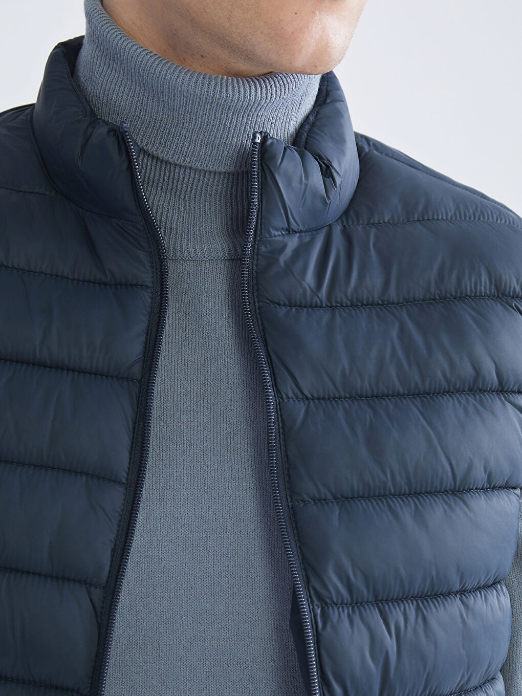 Standard Fit Funnel Neck Men's Puffer Gilet-2