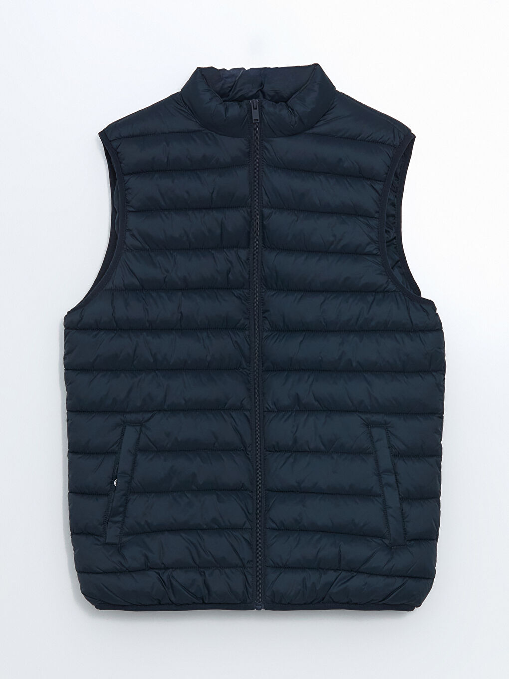 LCWAIKIKI Classic Standard Fit Funnel Neck Men's Puffer Gilet -W53054Z8-YMZ