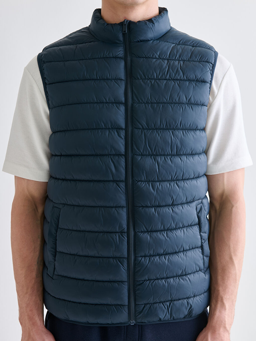 Lacivert Standart Kalıp Dik Yaka Erkek Şişme Yelek-2