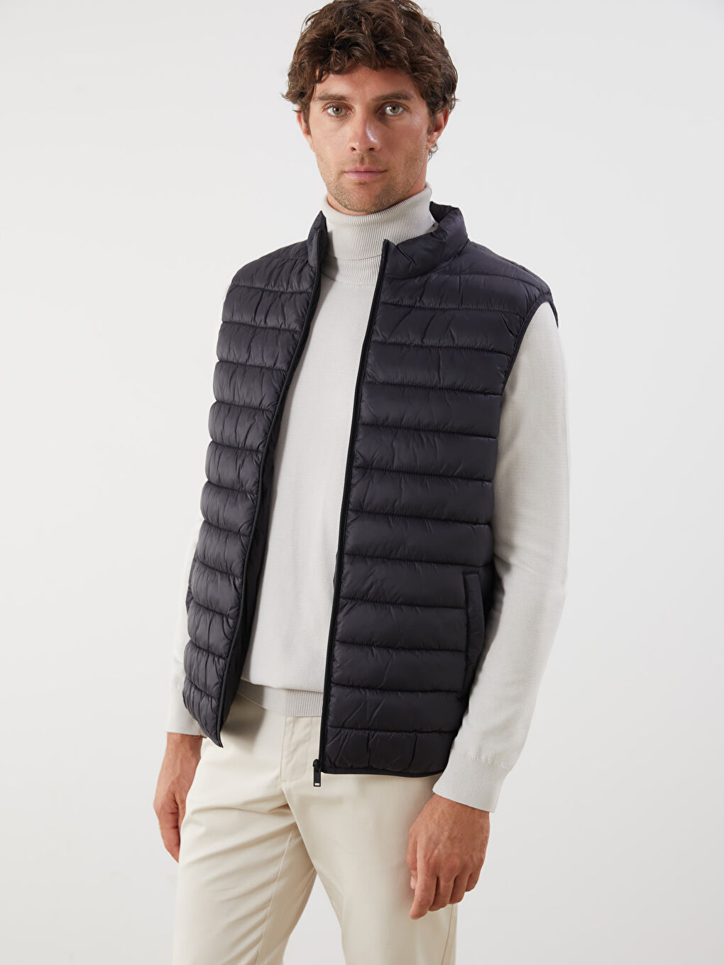 Siyah Standart Kalıp Dik Yaka Erkek Şişme Yelek