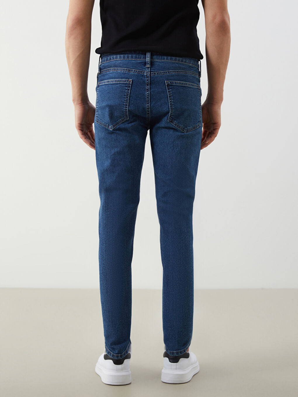 LCW Jeans ٧٦٠ جینزی فیتی باریک بۆ پیاوان -W53071Z8-309