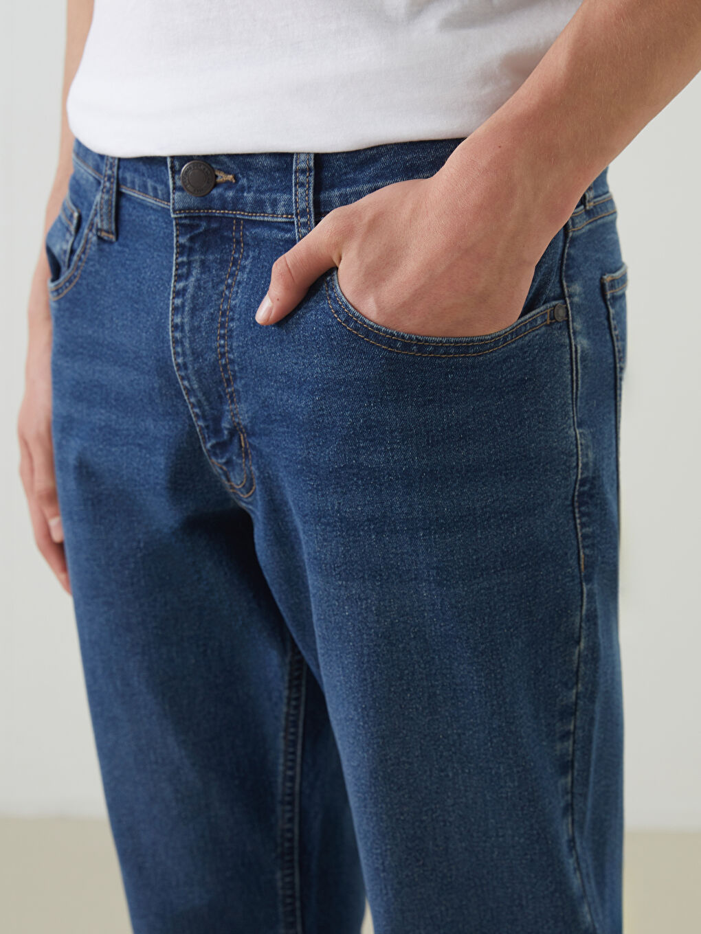 LCW Jeans 779 جينز بقصة عادية رجال -W53106Z8-309